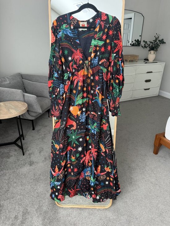 FARM Rio Dresses & Skirts - FARM Rio Zodiac Print Maxi Dress Black Red Balloon Sleeve size M